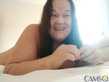 Yaya_Mineira’s Stripchat Profile Image