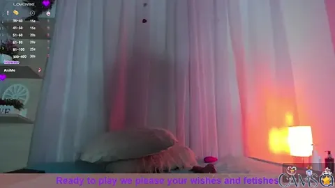 Zoe_White_’s Stripchat Profile Image