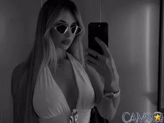 PlayfullBella&rsquo;s (Visit-X) Photo