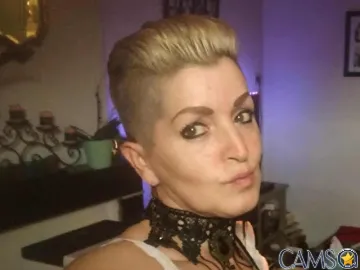 Azzurra’s Xcams Profile Image