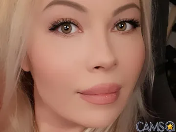 CurvyWhitney’s (Xcams) Photo