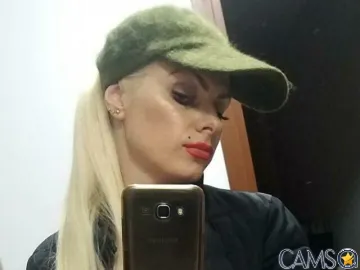 GoldieHoney’s (Xcams) Photo