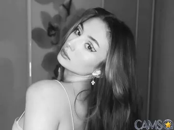 Jiiggly’s Xcams Profile Image