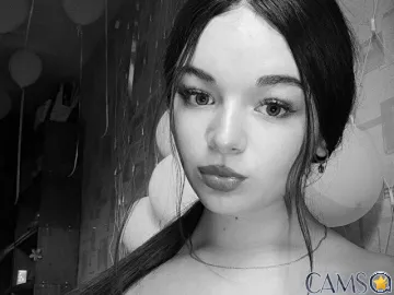 MiaX’s Xcams Profile Image