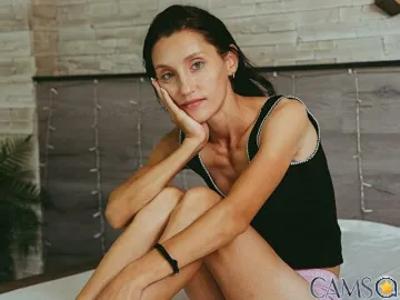 SkinnyStar’s Xcams Profile Image