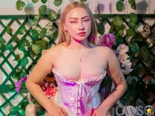 AlanaLeBlanc’s XloveCam Profile Image