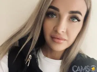 AlfieLucie’s (XloveCam) Photo