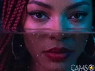 AlixNoa’s (XloveCam) Photo