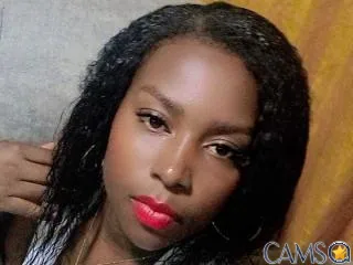 CandyChocolat’s (XloveCam) Photo