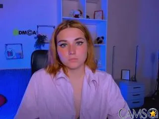 CaseyMeli’s XloveCam Profile Image