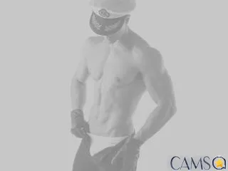 DxTom’s (XloveCam) Photo