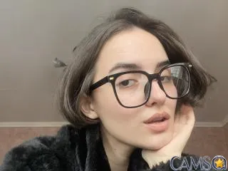 EstellaElsie’s XloveCam Profile Image