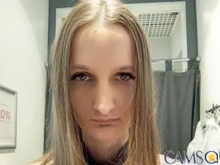 GentleKittiPlayMe’s (XloveCam) Photo