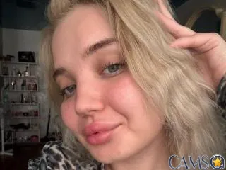 HottyLipsa’s (XloveCam) Photo