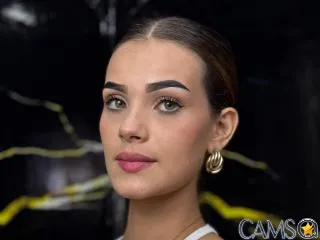 IsabellaMichelle’s XloveCam Profile Image