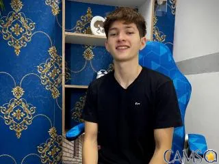 JakeDavins’s (XloveCam) Photo