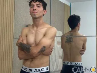 JonnasHiltom’s (XloveCam) Photo