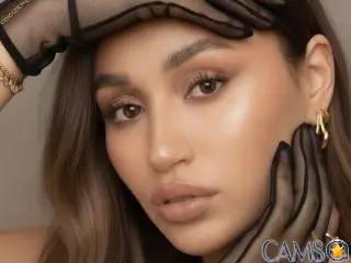 JulianaMancini’s XloveCam Profile Image