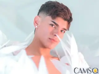 KevinMiet’s (XloveCam) Photo