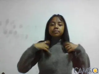 LauralaQueen’s XloveCam Profile Image