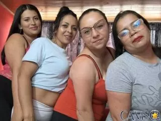 LesbianChicksHot’s (XloveCam) Photo