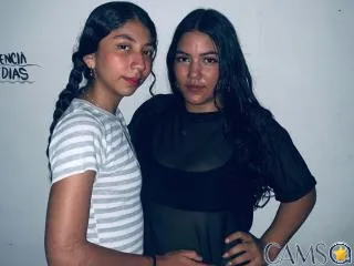 LolaAndJenny’s (XloveCam) Photo