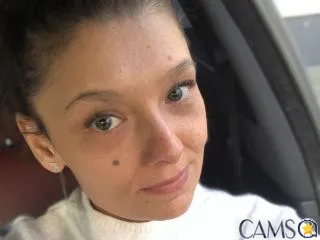 MayaHt’s XloveCam Profile Image