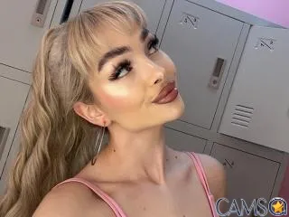 PollyDance’s XloveCam Profile Image