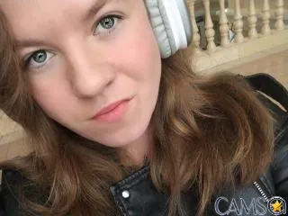 PrettyAhVoron’s (XloveCam) Photo