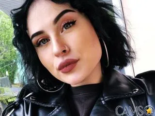 Picture of SerahMirabeli from XloveCam