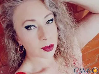 SofiaCurvyCute’s (XloveCam) Photo