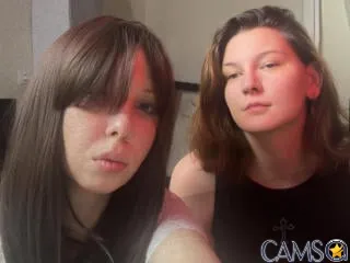 SophieAndWhtney’s (XloveCam) Photo