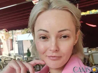 SophieCrush-hot’s (XloveCam) Photo