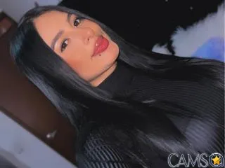 TaraMeyer’s XloveCam Profile Image