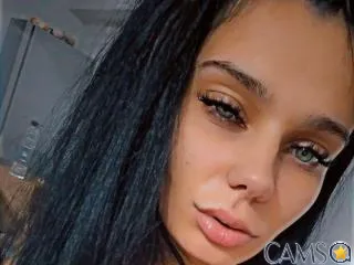 ZaylaSkye’s XloveCam Profile Image